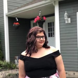 Meet your Posher, Kelly